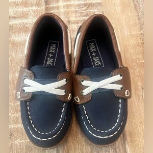 Max and Jake Toddler Boy Loafers Size 8